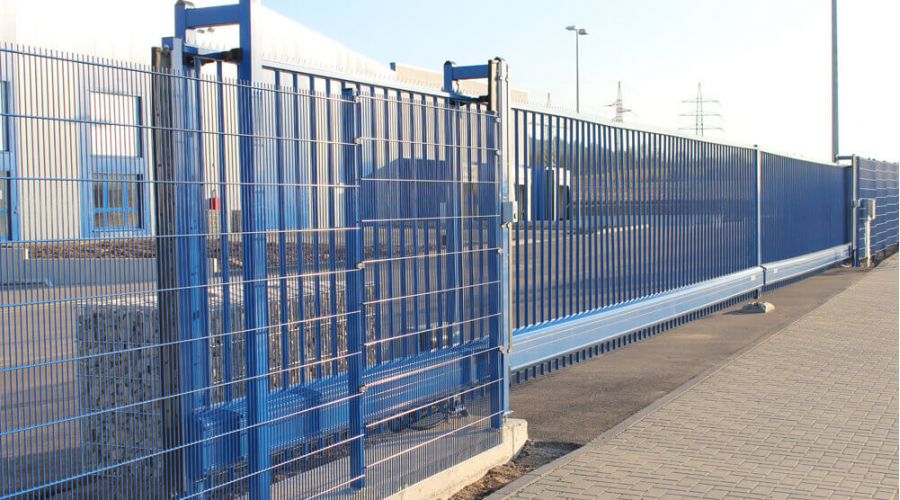 Logistikzentrum- Schiebetorsysteme-Überladebrücken-Vorsatzschleusen